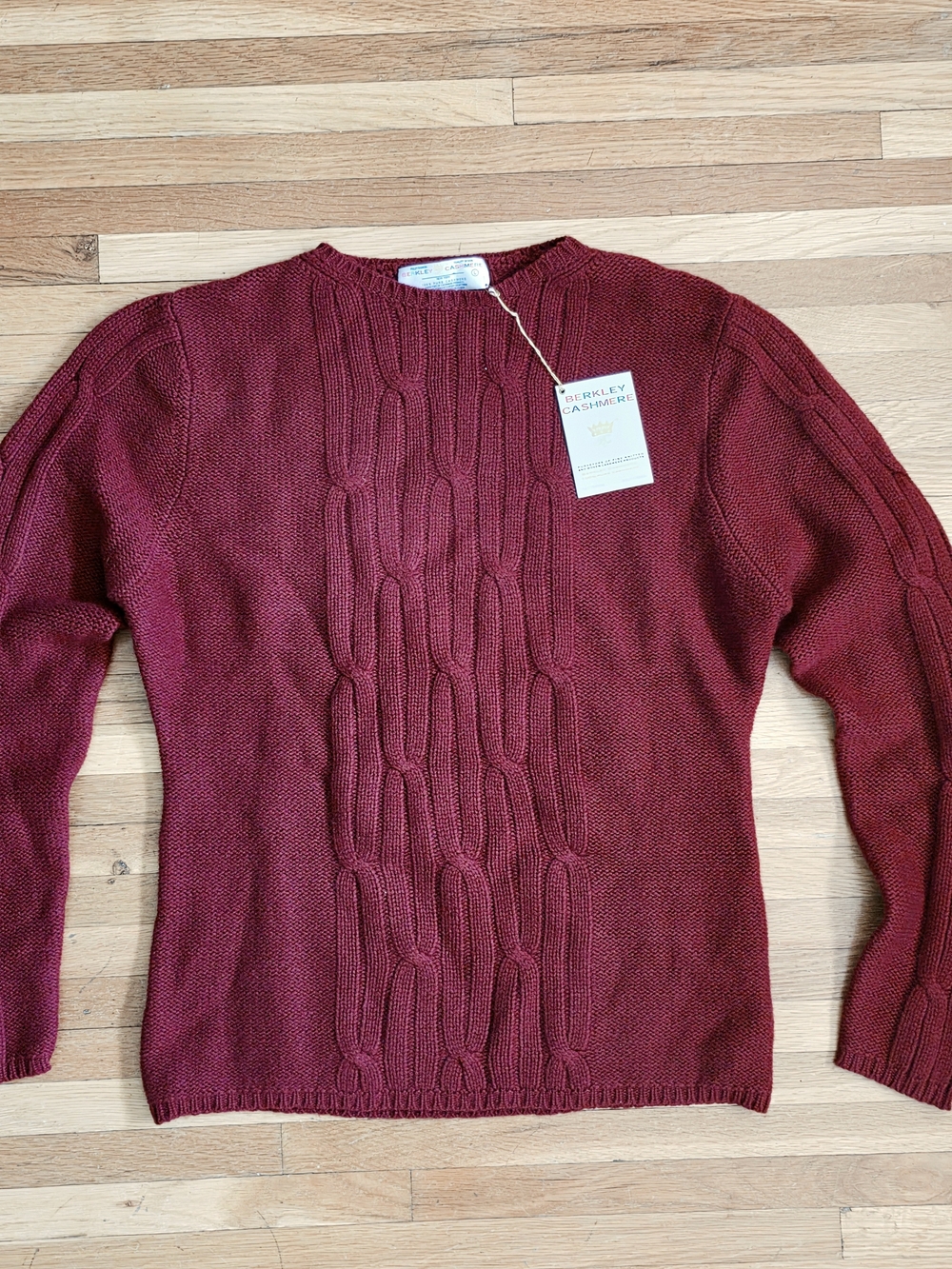 Berkley Cashmere New With Tags Cable Knit Sweater Classic Mongolian Burgundy